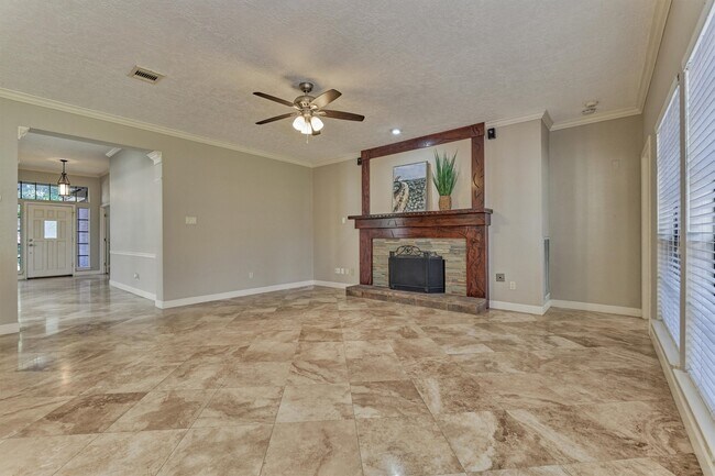 Building Photo - 3 Amber Sky Pl