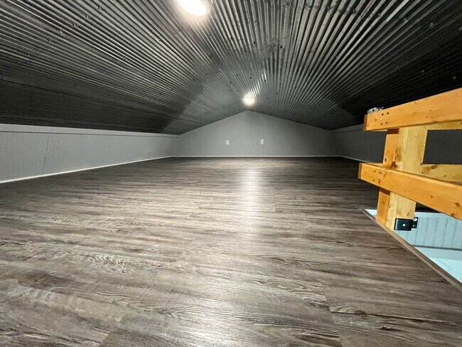 Building Photo - 1 Bedroom 1 Bathroom in Southside STRICT NO PETS