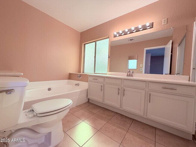 Building Photo - 4612 W Jupiter Way