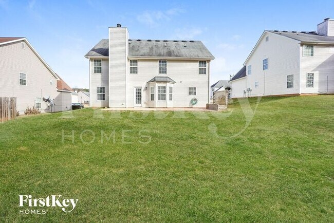 Building Photo - 244 Millstone Dr