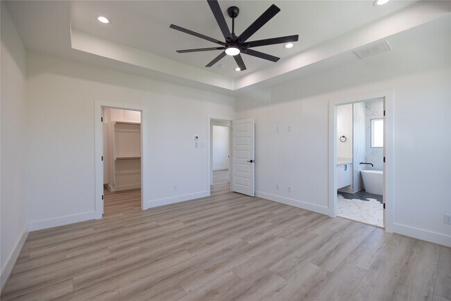 Building Photo - 4012 Yellowstone Blvd