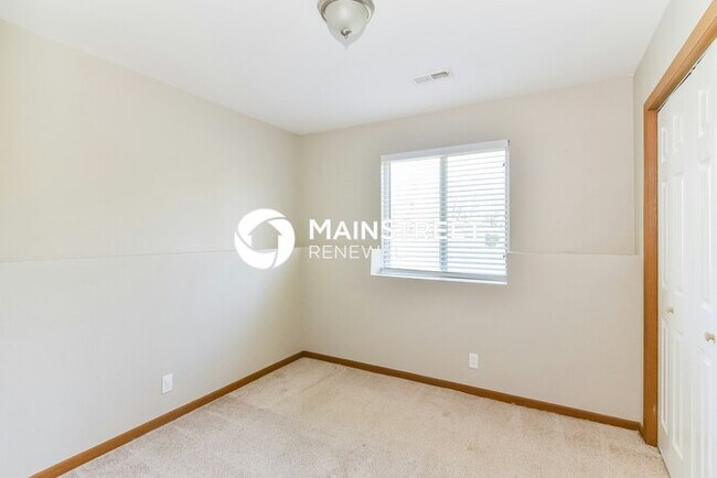 Building Photo - 219 Palmer Ct