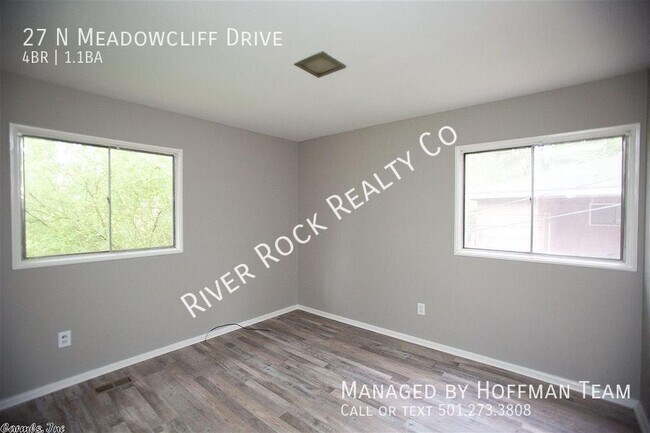 Building Photo - 27 N Meadowcliff Dr
