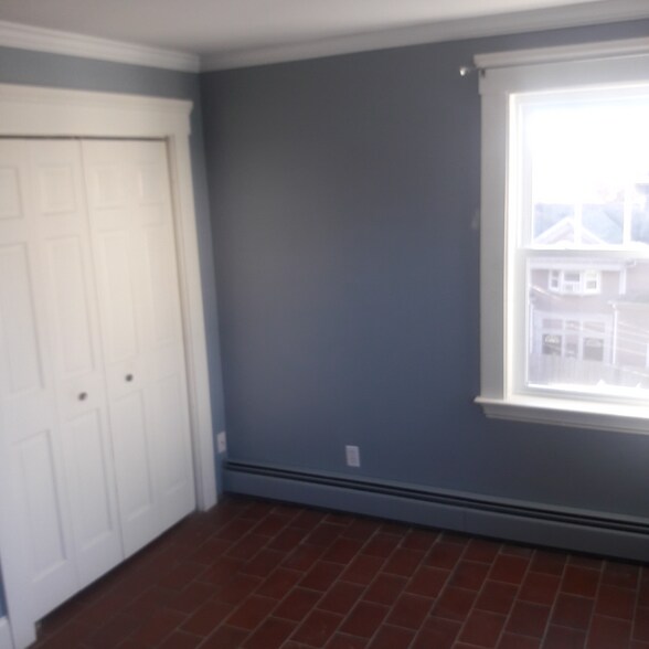 Building Photo - 95 Summer St