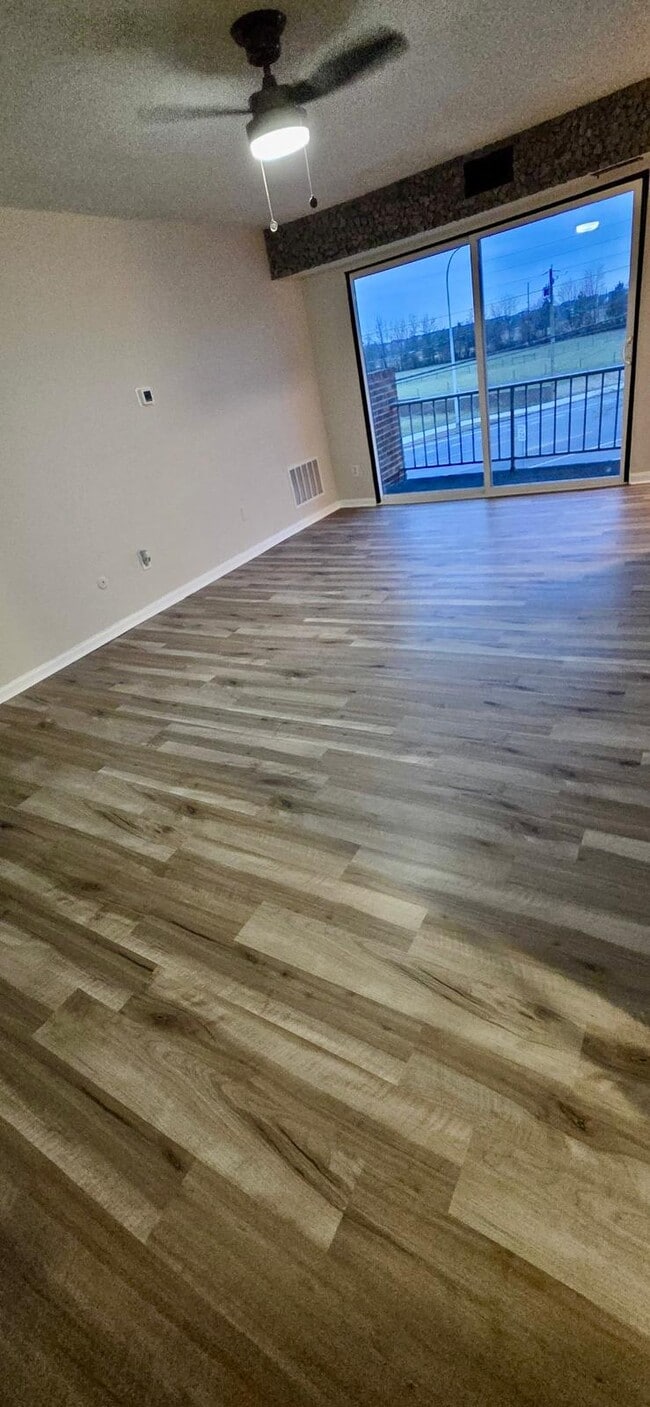 Living Room - 9 Par Haven Dr