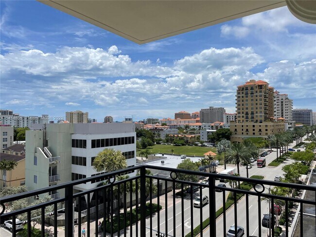 Building Photo - 1300 Ponce de Leon Blvd