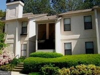 Building Photo - 1314 Old Hammond Chase