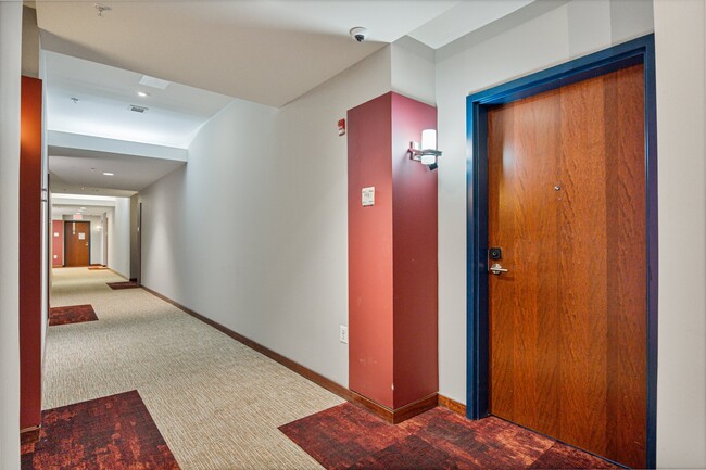 Building Photo - 1209 N Charles St