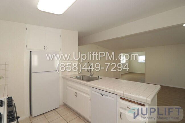 Building Photo - 1390 Connecticut St