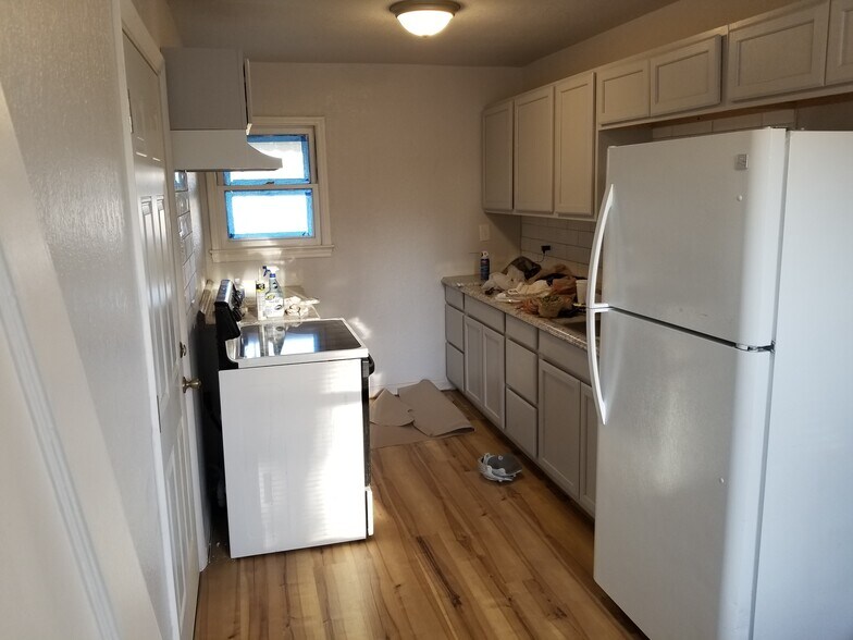 Building Photo - 1439 N Olympia Ave