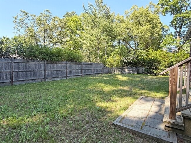 Building Photo - 63 Pierrepont Rd