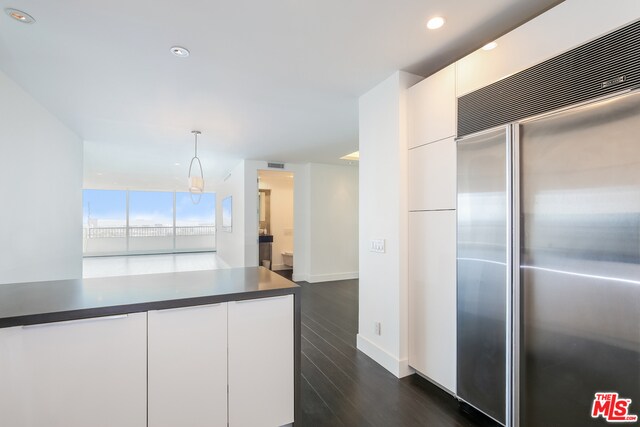 Building Photo - 1100 Alta Loma Rd