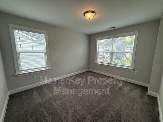 Building Photo - 1347 Rosepine Drive