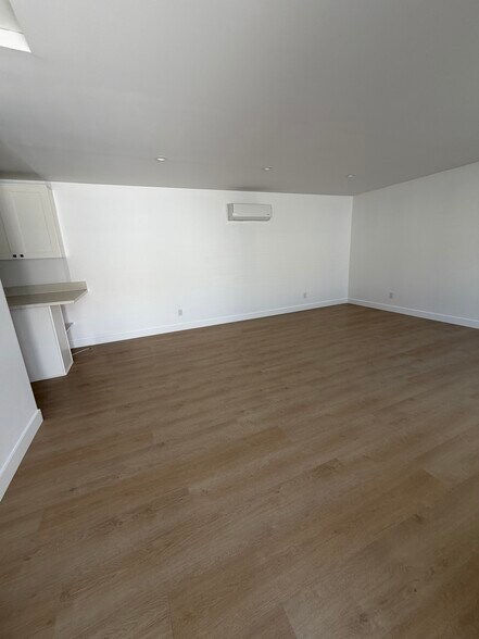 Building Photo - 1222 Felbar Ave