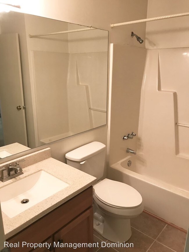 Building Photo - 2 br, 2 bath House - 3956 Palomino Drive #203