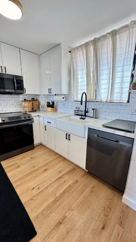 Building Photo - 975 Ala Lilikoi St