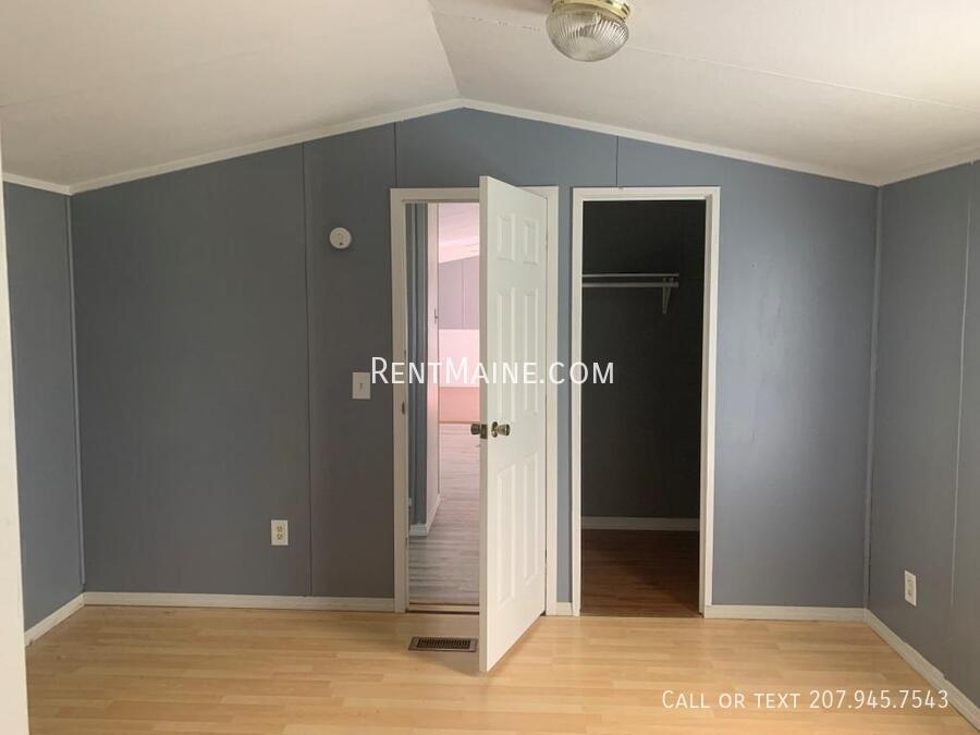 Building Photo - 27 Pheasant Hill Mobile Home Park