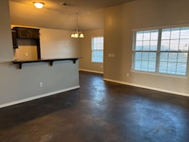 Building Photo - 4212 Condor Dr