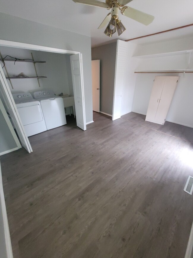 Building Photo - 2500 Topsfield Rd