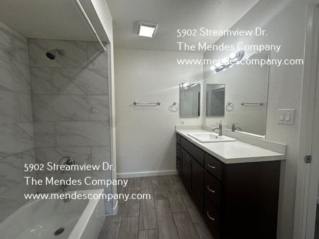 Building Photo - 5902 Streamview Dr