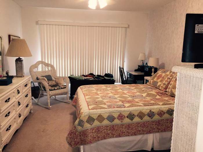 Building Photo - 108 Amherst Ln