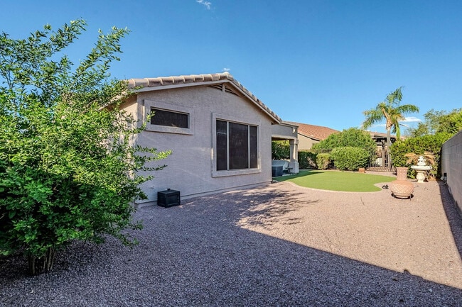 Building Photo - 4269 E Cassia Ln