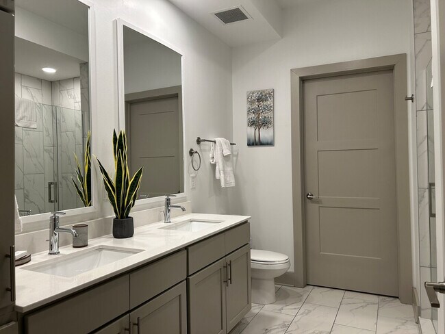 Building Photo - 13222 Ballantyne Corporate Pl