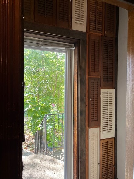 Main Entrance - 309 Biddle Ave