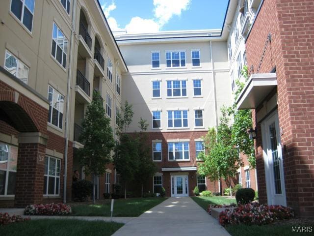 Primary Photo - 1251 Strassner Dr