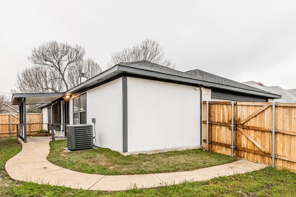 Building Photo - 522 Chancellorsville Dr