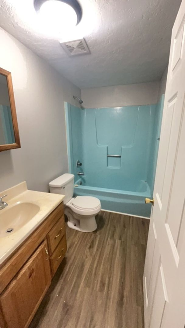 Building Photo - 111 S Dicks St