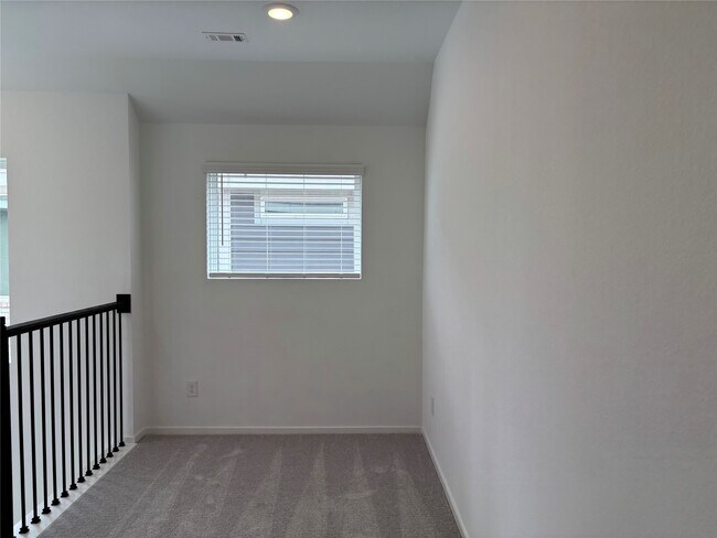 Building Photo - 6307 Serenity View Ln