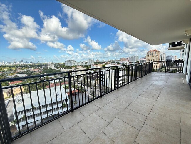 Building Photo - 1300 Ponce de Leon Blvd