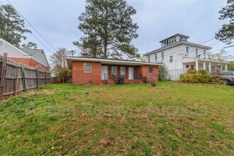 Building Photo - 2165 1/2 Telfair Street