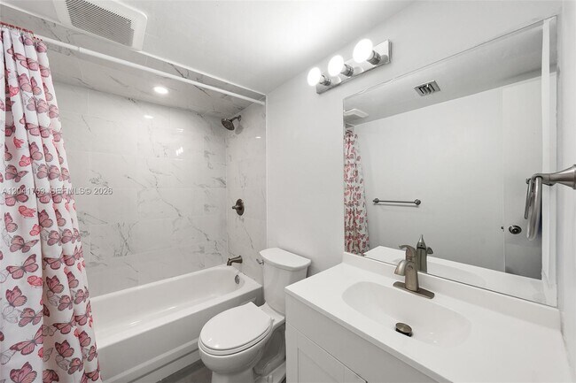 Building Photo - 3118 Spanish Wells Dr