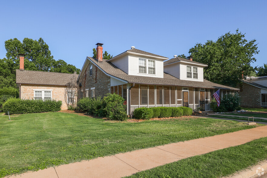 Old Post Quadrangle Home - Fort Sill On Post Housing