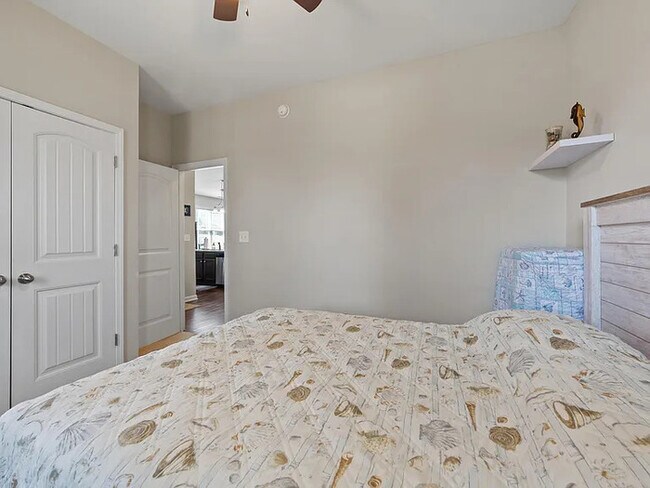 Building Photo - Earn Wealth While Leasing - Like a Homeowner - Lease to Own