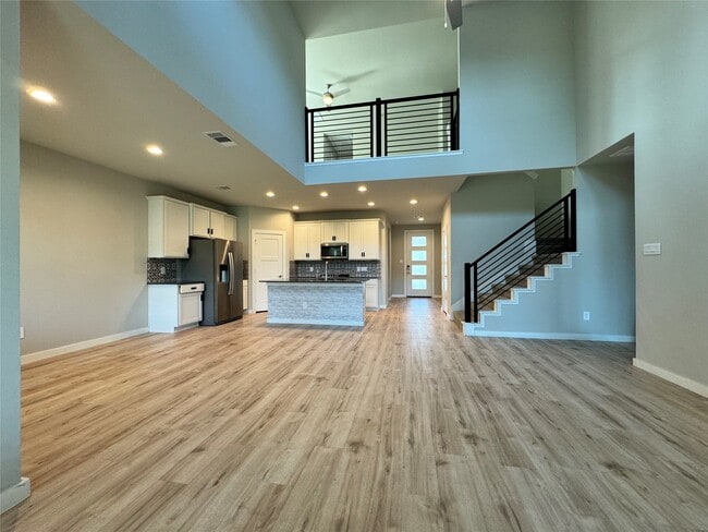 Building Photo - 10213 Prairie Creek Ln