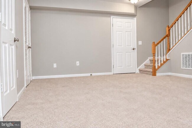 Building Photo - 1820 Cedar Cove Way