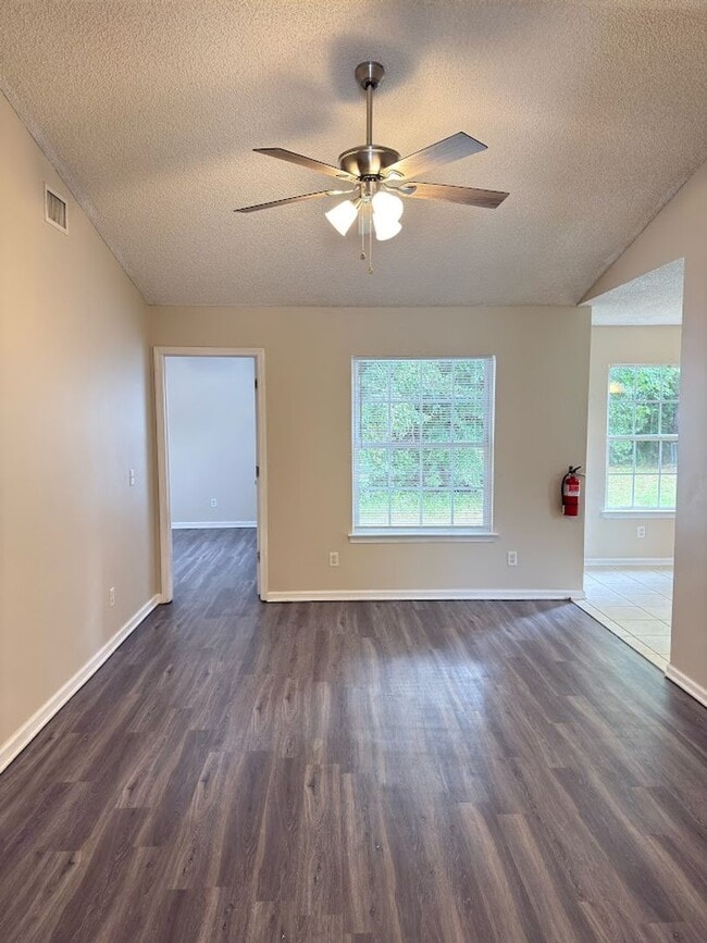Building Photo - 119 Sapelo Dr