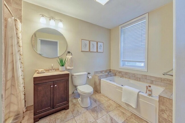 Building Photo - 3306 Fait Ave