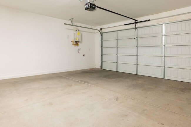 Building Photo - 1111 W. Diamondback Dr.