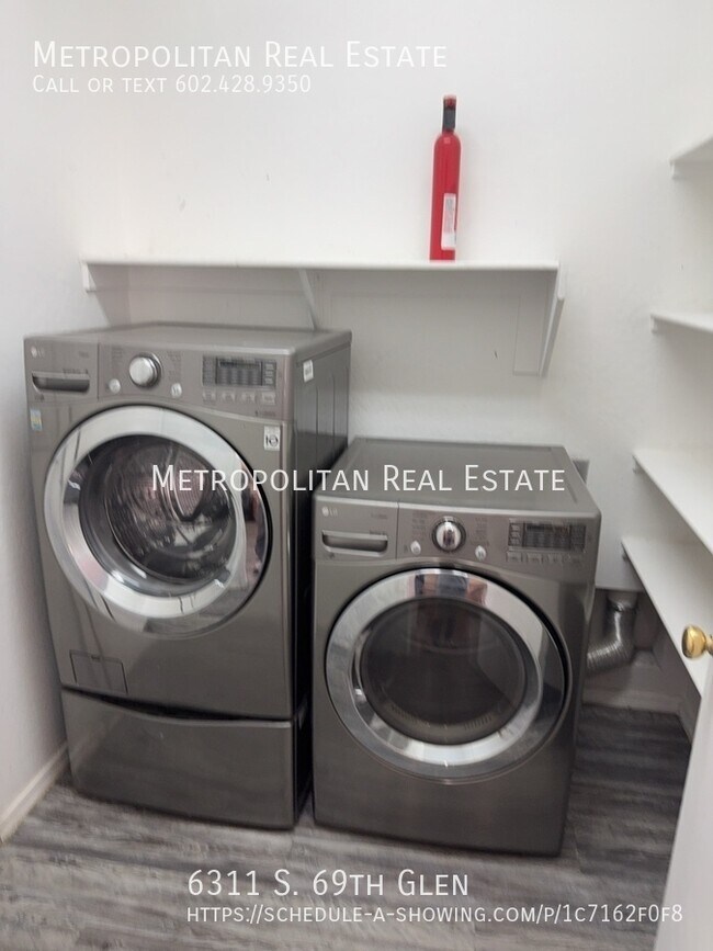 Building Photo - 6311 S 69th Glen