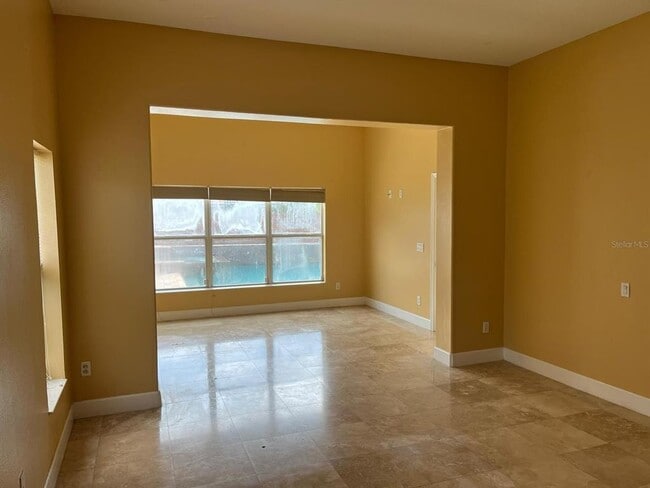 Building Photo - 1351 Glenwick Dr