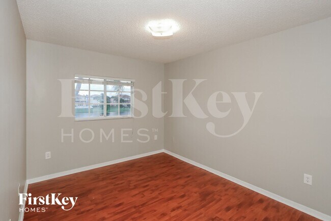 Building Photo - 15867 SW 68th Terrace