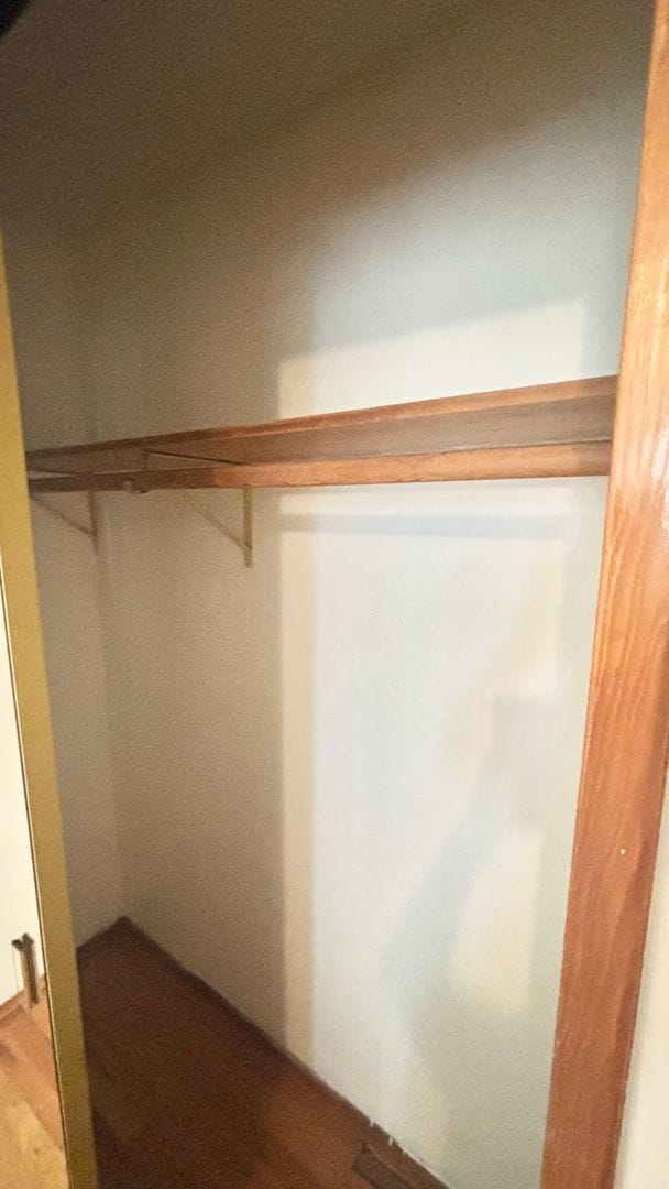 Building Photo - 1/2 Month Free - Charming Single-Level Home with Spacious Yard & Easy Portland Access