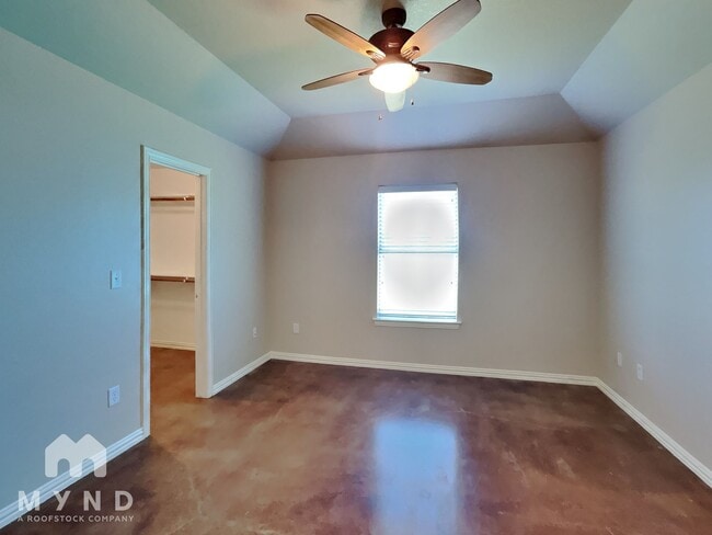 Building Photo - 102 Jolin Ln