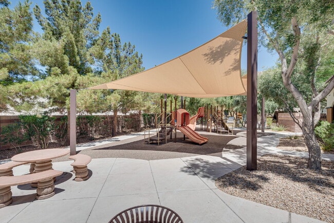 Building Photo - 4650 Ranch House Rd