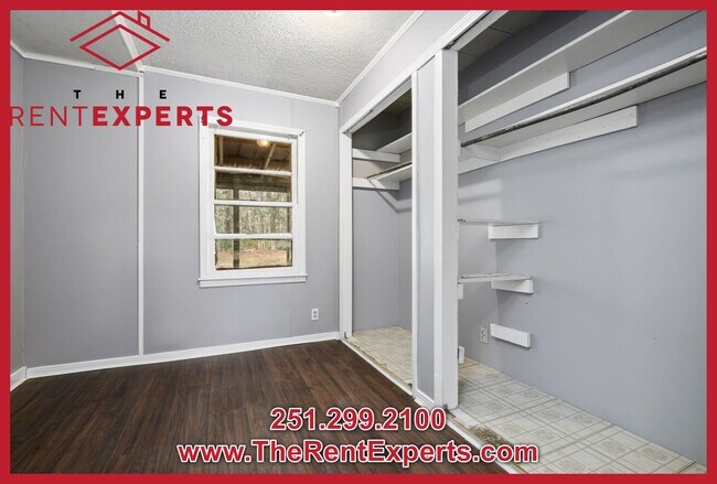 Building Photo - 3128 Club House Rd