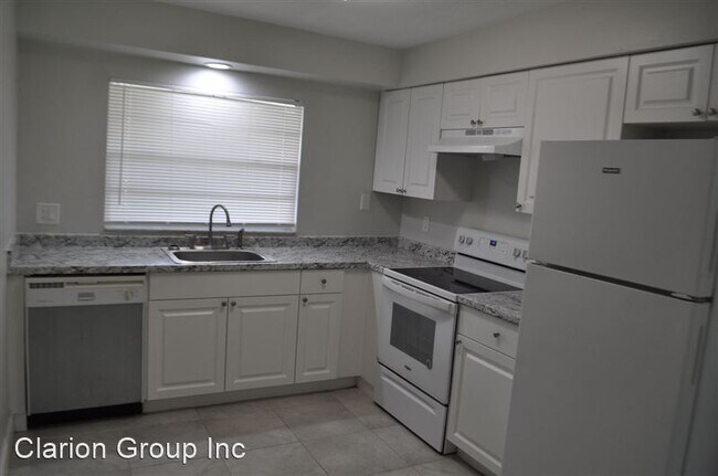 Building Photo - 17 Felter Ln
